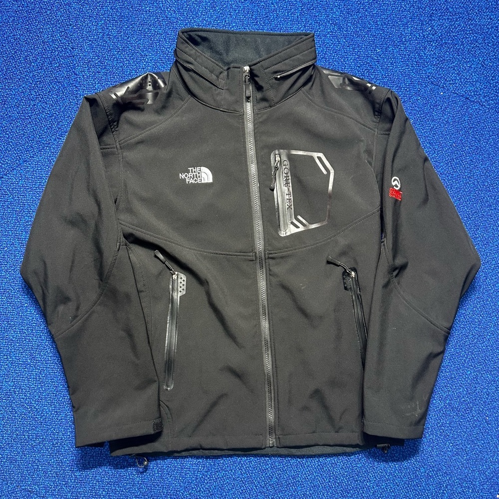 The north face summit series jacket Gortex- size Men’s Medium